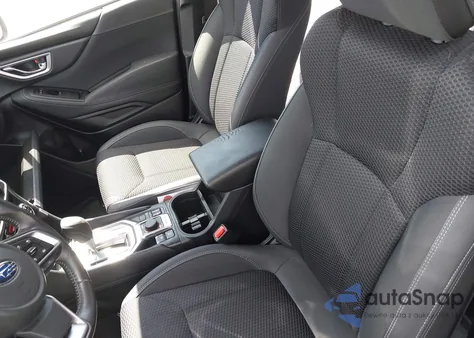 2021 Subaru Forester Premium из США, поврежденный, VIN JF2SKAJC2MH546003